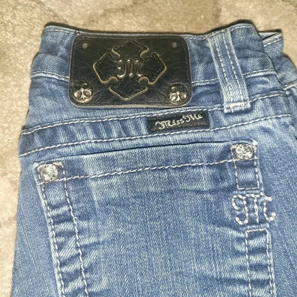 Miss Me Jeans - Picture 2 of 2